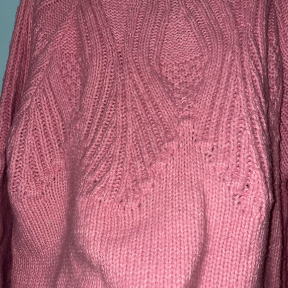 Chunky Sweater - Picture 2 of 5